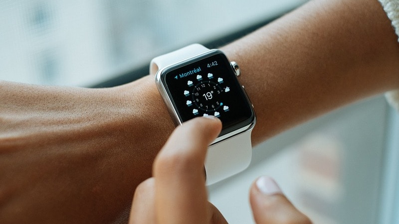 Smartwatches to Account for Nearly Half of Wearables Market by 2022: IDC |  Technology News
